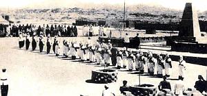 2282- Tamanrasset - Monument Laperrine - Prise d'Armes2 - 1937